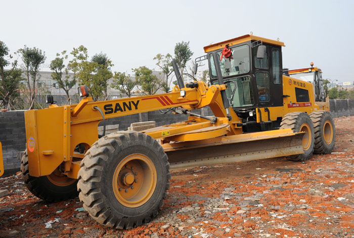 1736231915.jpg 2014032613245045.jpg